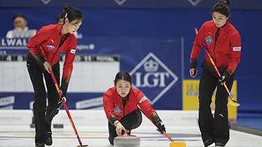 焦点无疑是 焦点无疑是